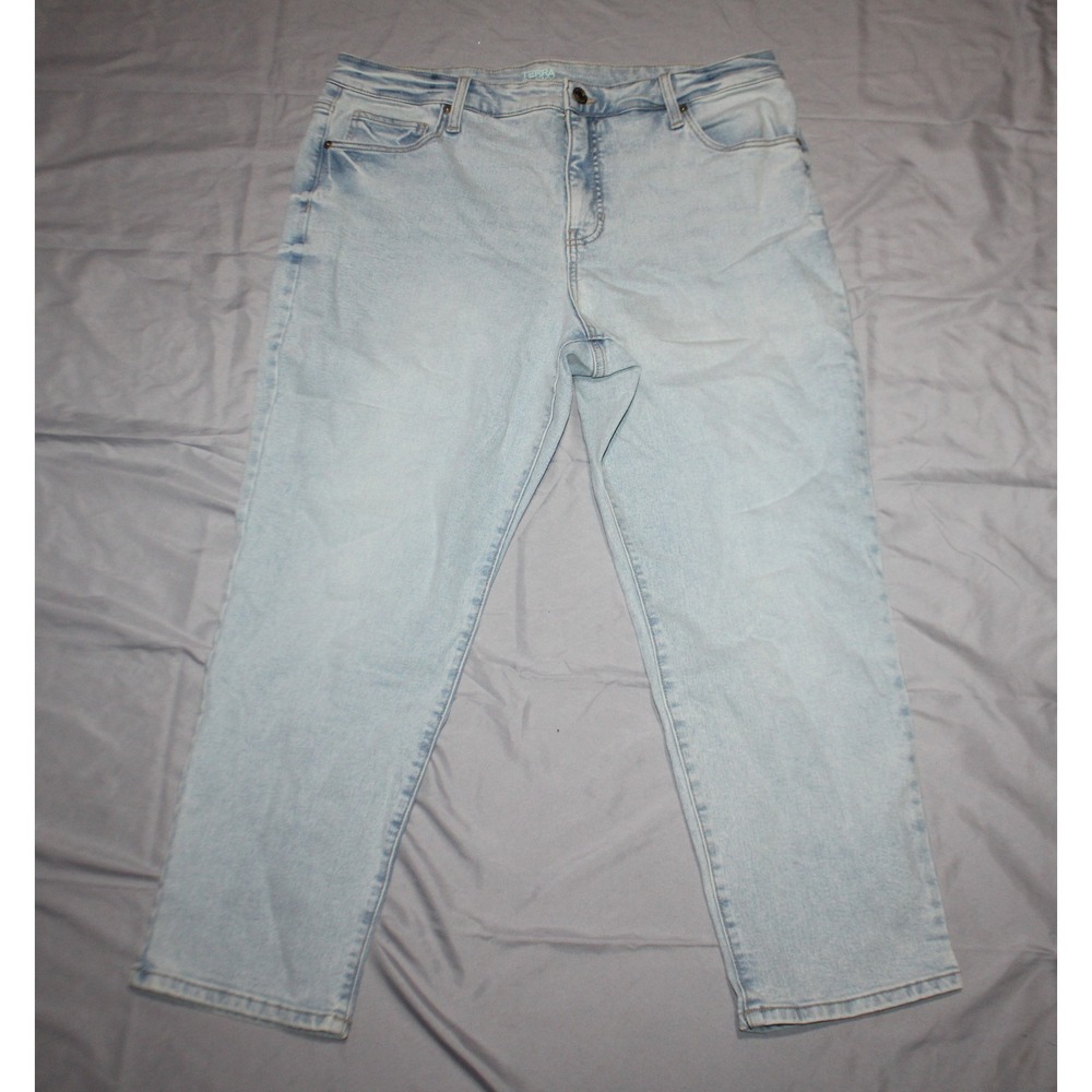 Women's Time & Tru jeans Light color size 16W